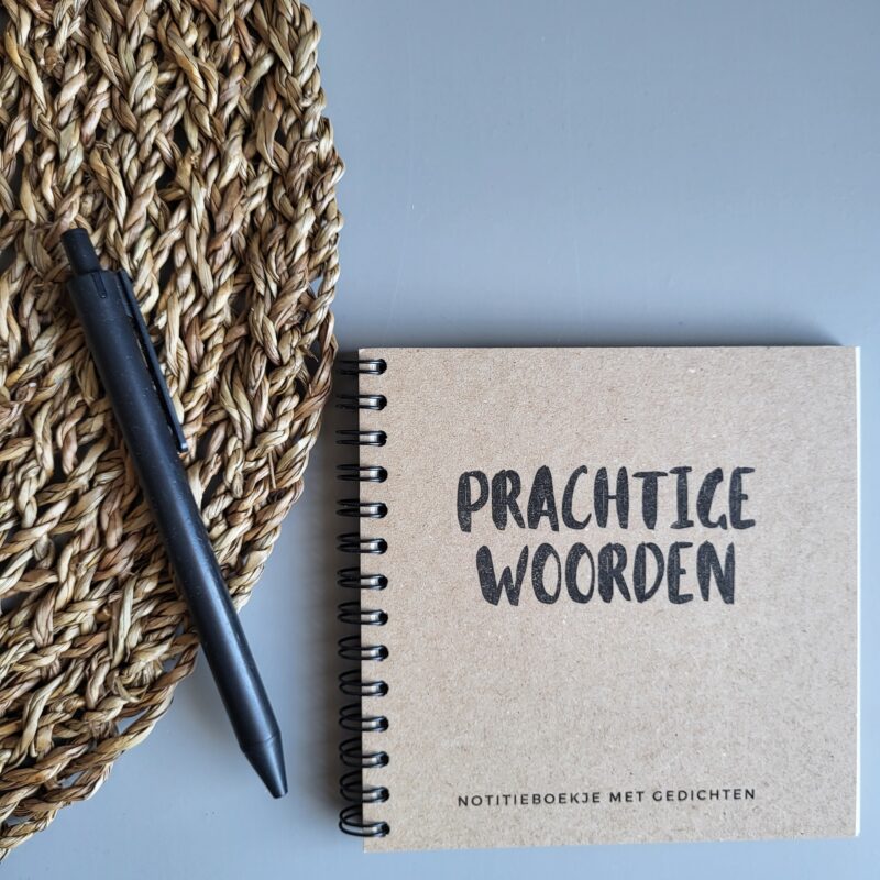 Notitieboekje Prachtige woorden - notitieboekje met gedichten